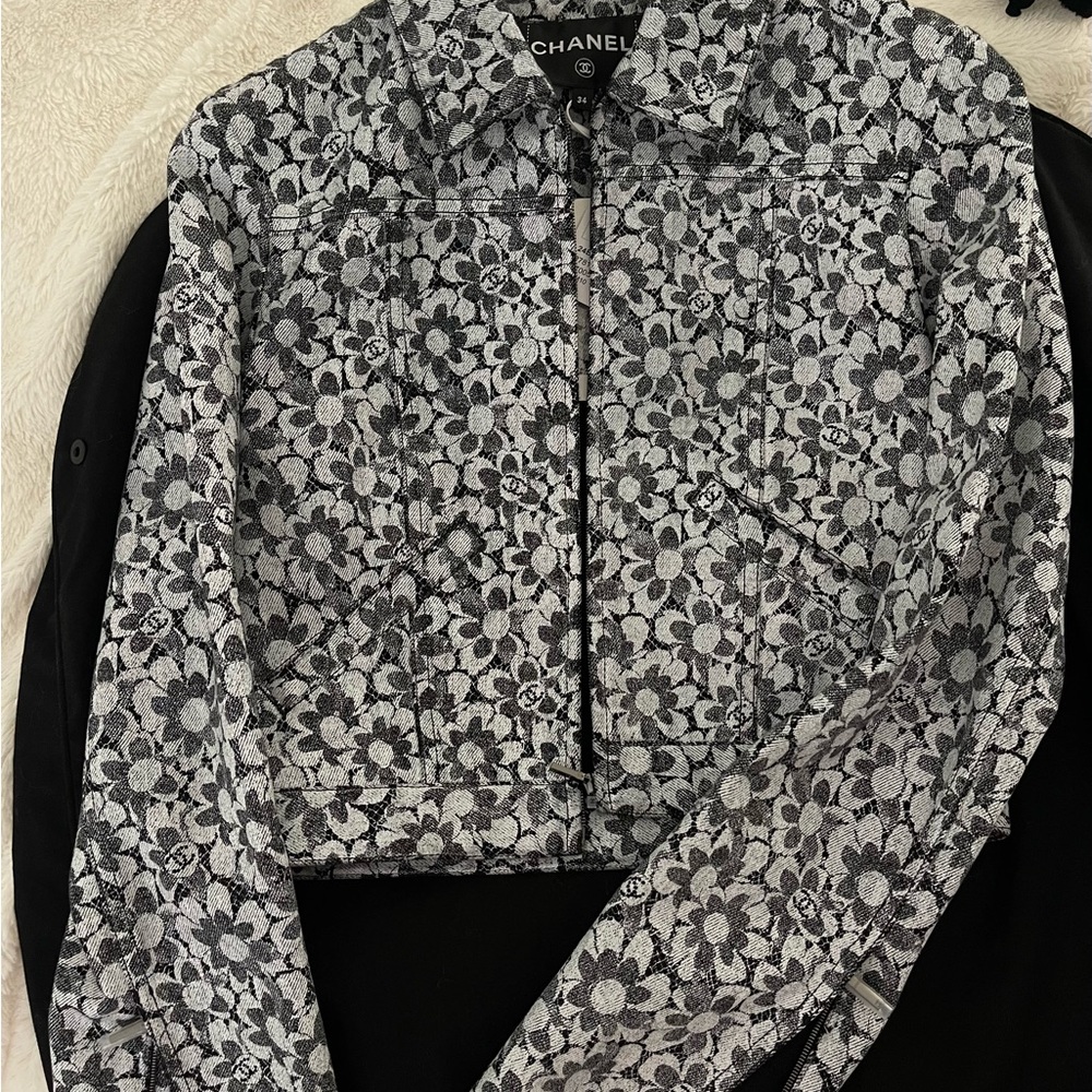 CHANEL denim jacket blazer